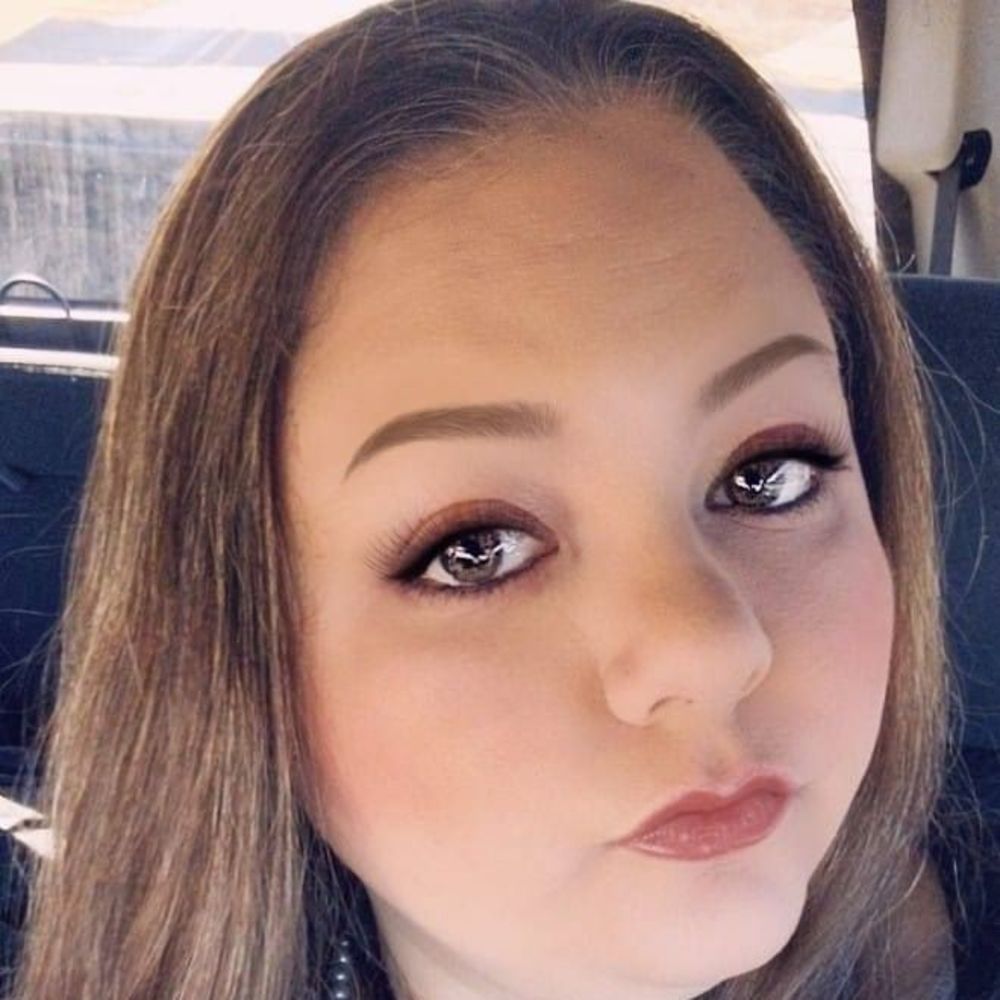 Meet your Posher, Candice